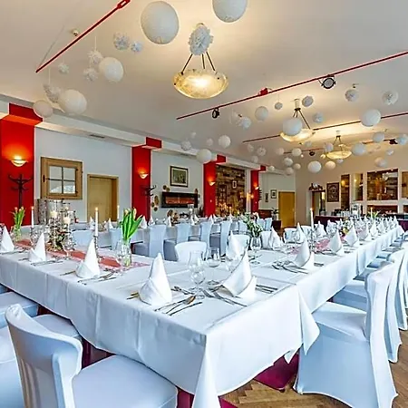 Hotel Bergschloesschen 3*