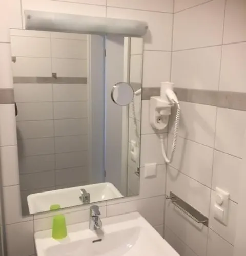 فندق Bergschloesschen 3*