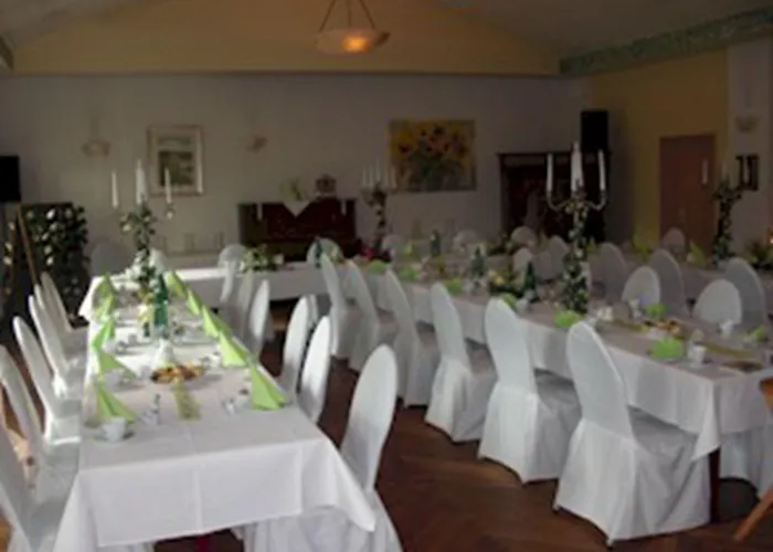 فندق Bergschloesschen 3*