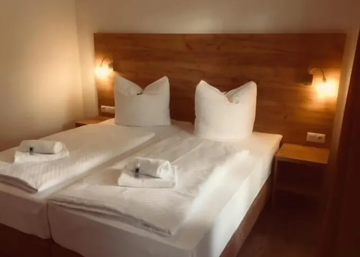 فندق Bergschloesschen 3*